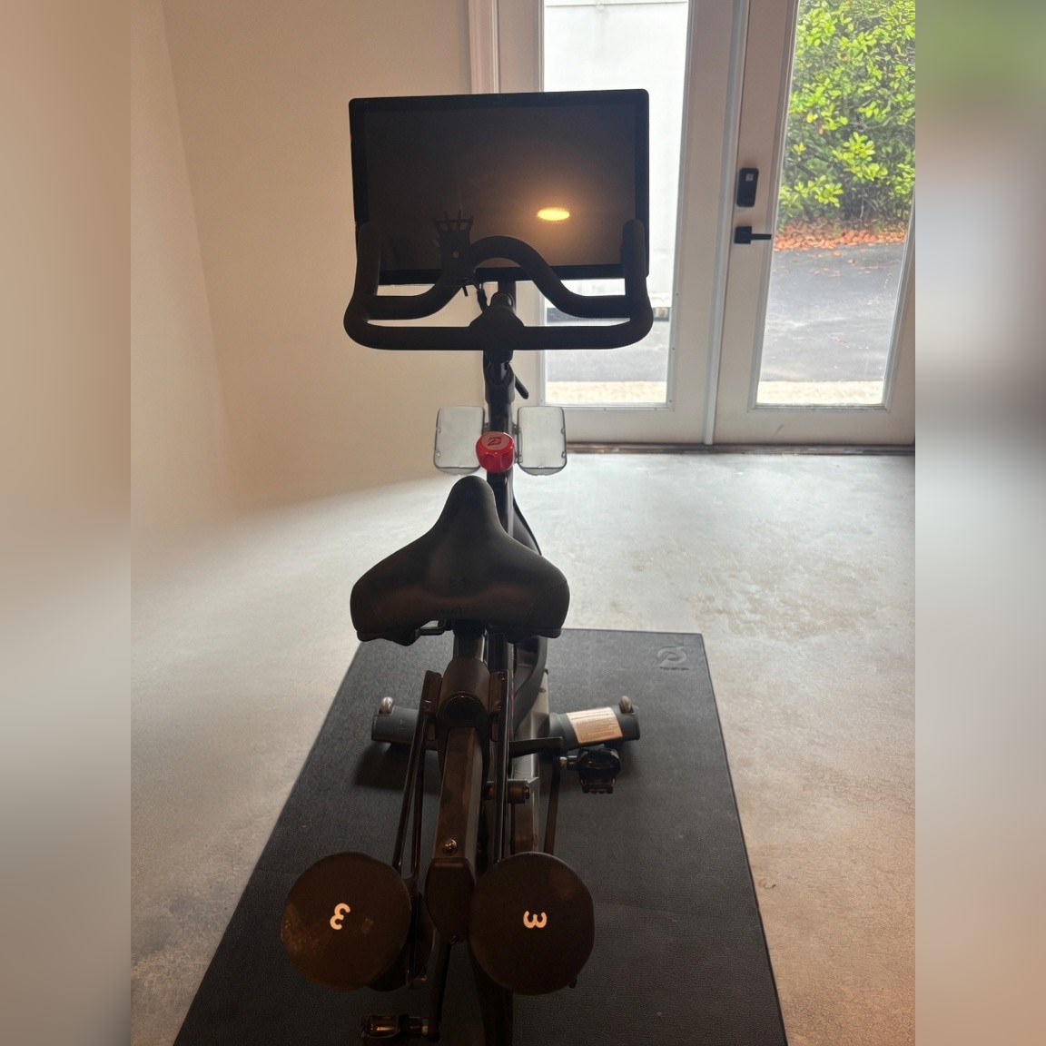 Peloton Bike, Includes Shoes Mat and Weights - Excellent – Beaverton, OR