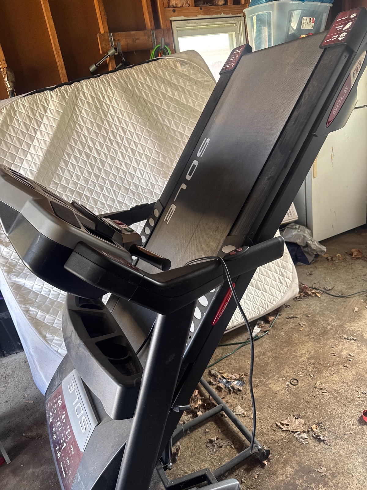 Sole F63 Treadmill, Includes Heart Rate Monitor and Fan - Excellent - 2023 – Hamburg, NY, photo 5 of 6