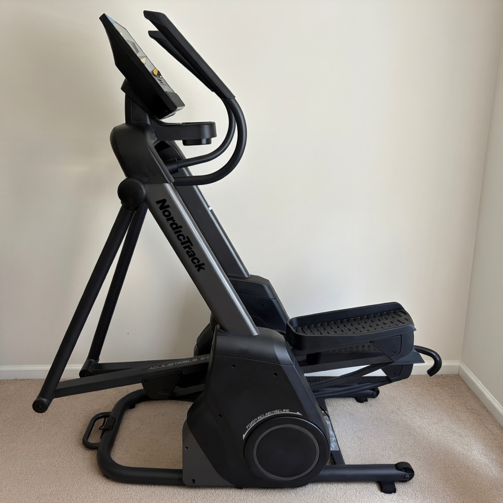 Nordictrack X16 Elliptical - Like New - Grafton, VA