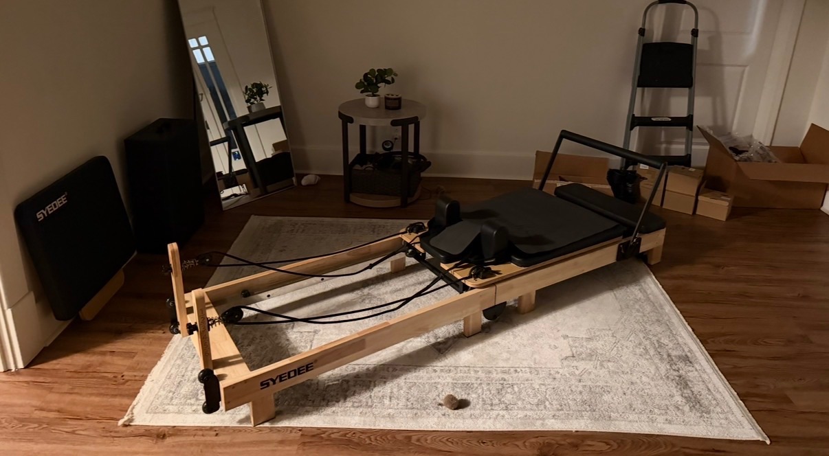 SYEDEE Pilates Reformer, Wooden Frame - Like New – Nashville, TN, photo 2 of 4