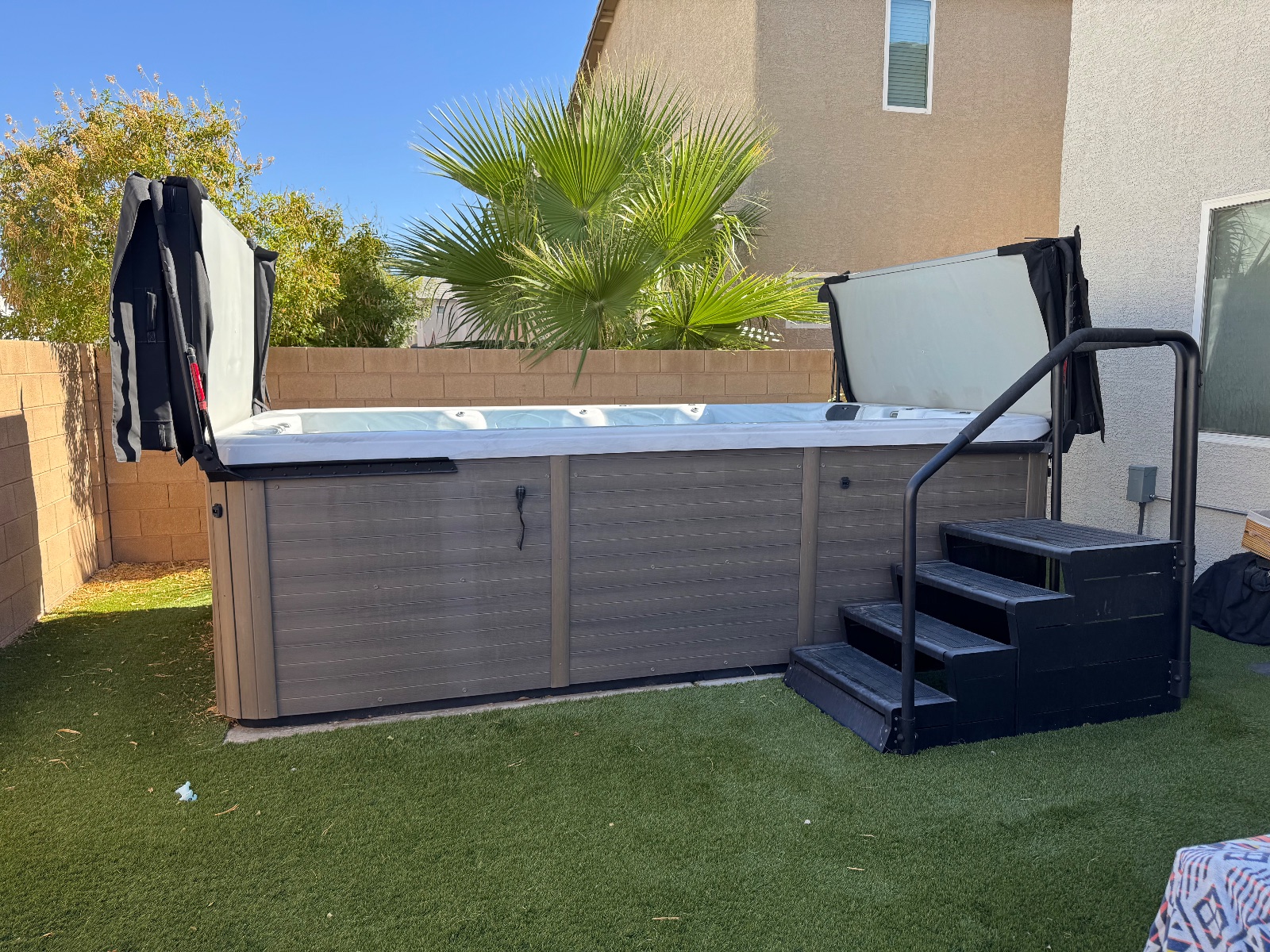 MaaxSpa VitaSpa Swim Spa XB4 - Good - Las Vegas, NV, photo 3 of 10