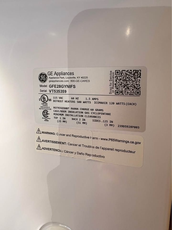 GE Large Refrigerator - Like New - Reading, MA, photo 6 of 8