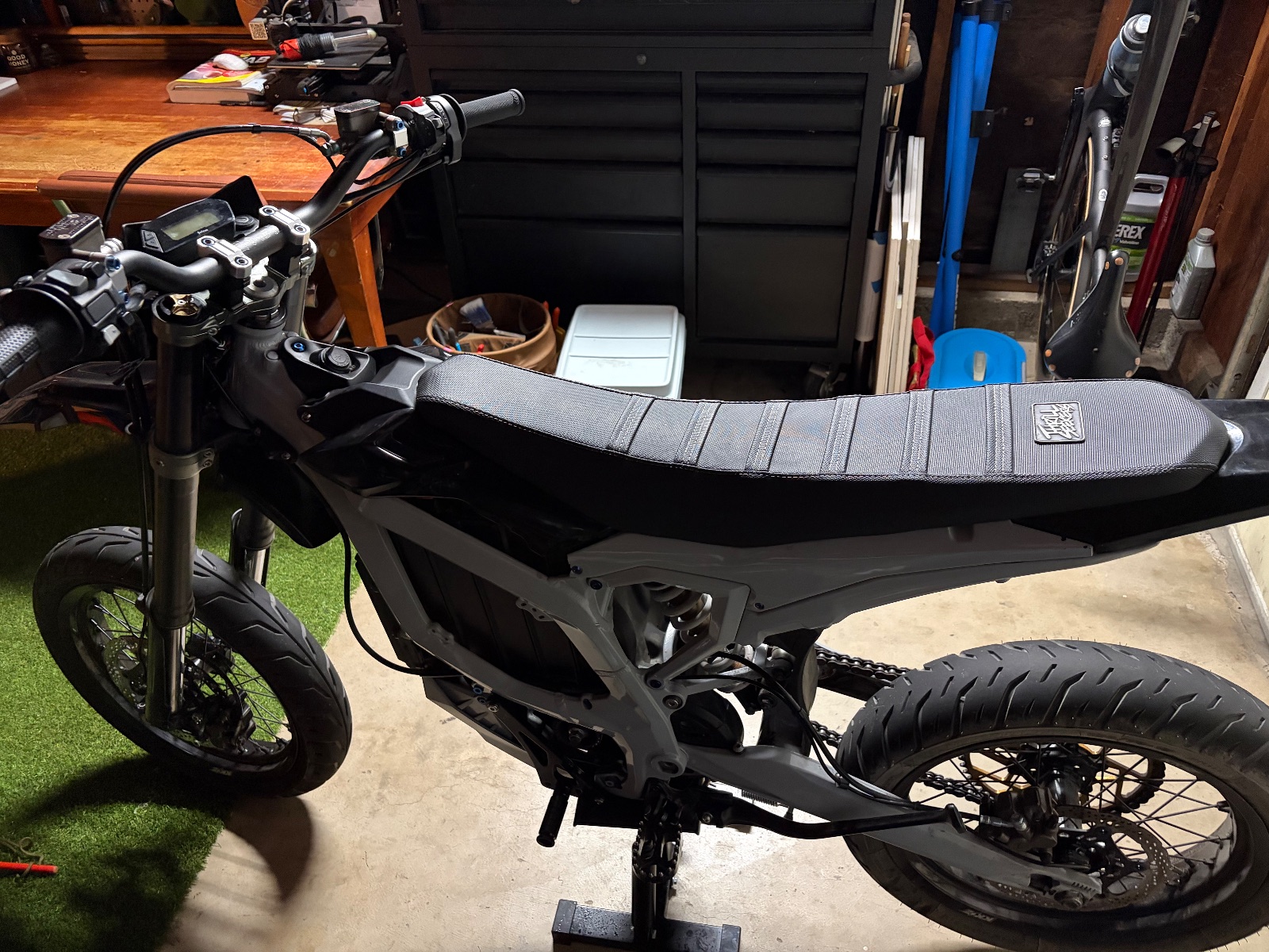 Surron Ultra Bee - Like New - Carlsbad, CA, photo 3 of 4