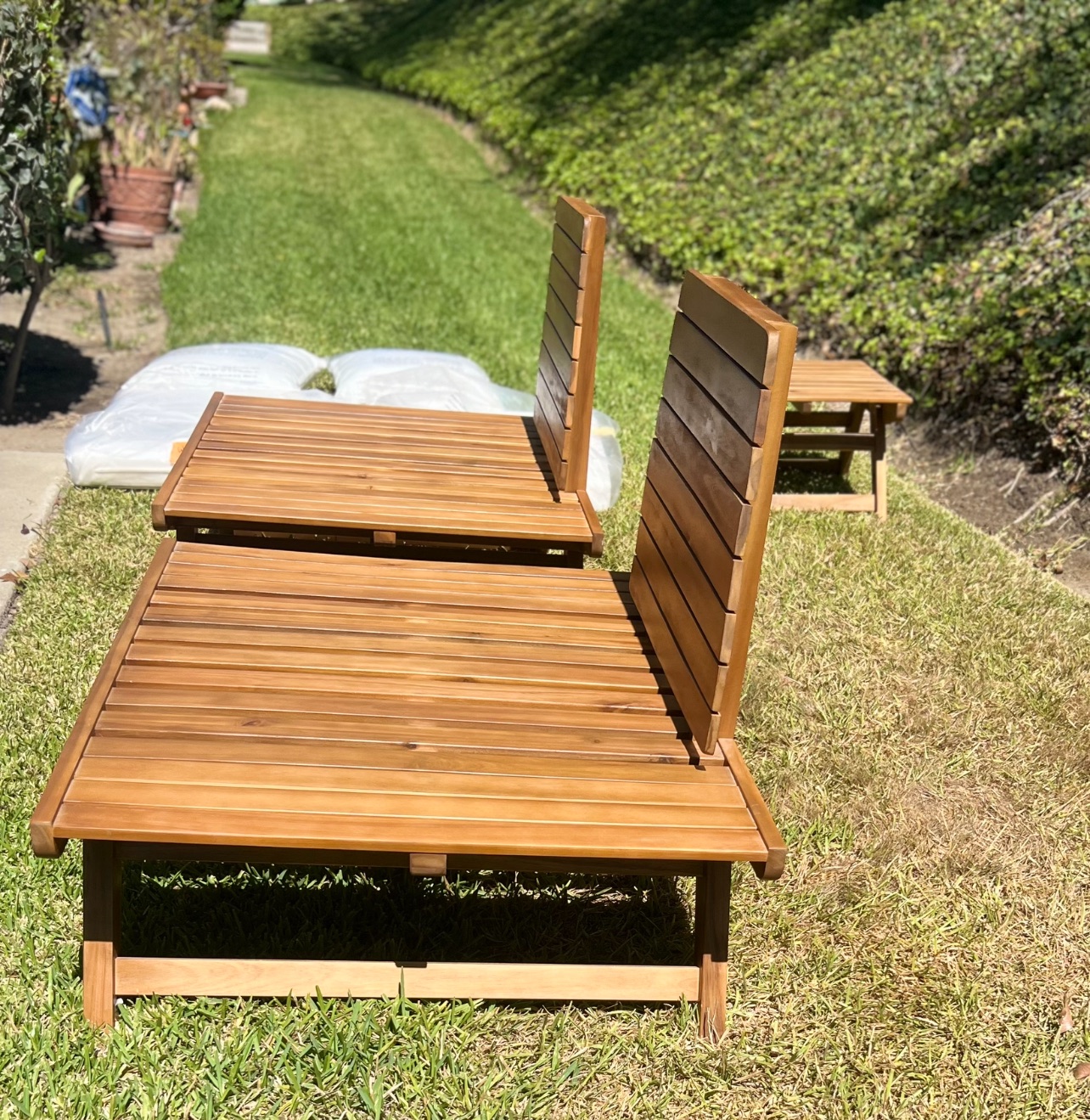 AllModern Acacia Patio Set, Two Lounge Chairs and Table - New - Inglewood, CA, photo 4 of 5