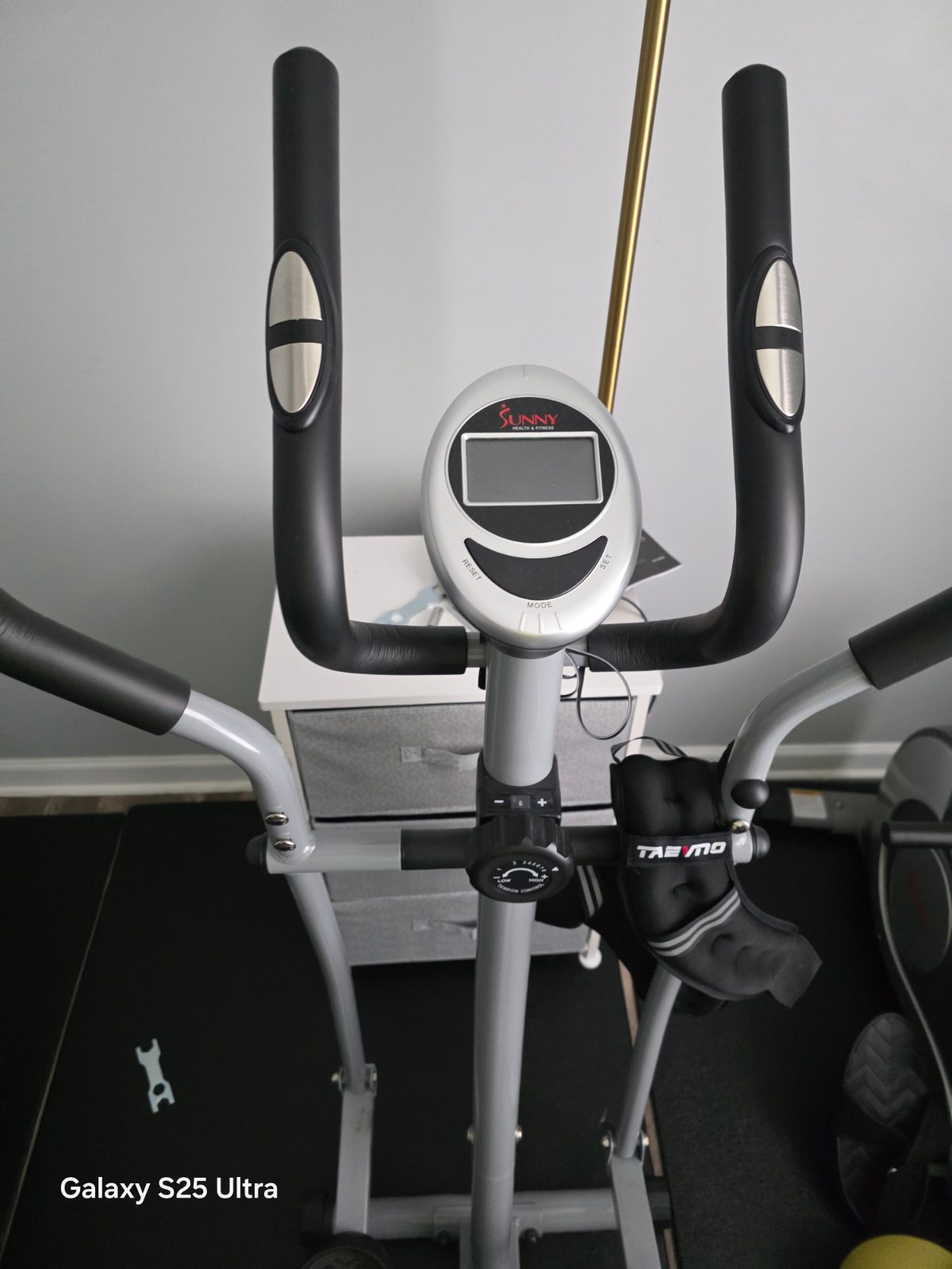 Sunny Rowing Machine - Like New – Westfield, IN, photo 4 of 7