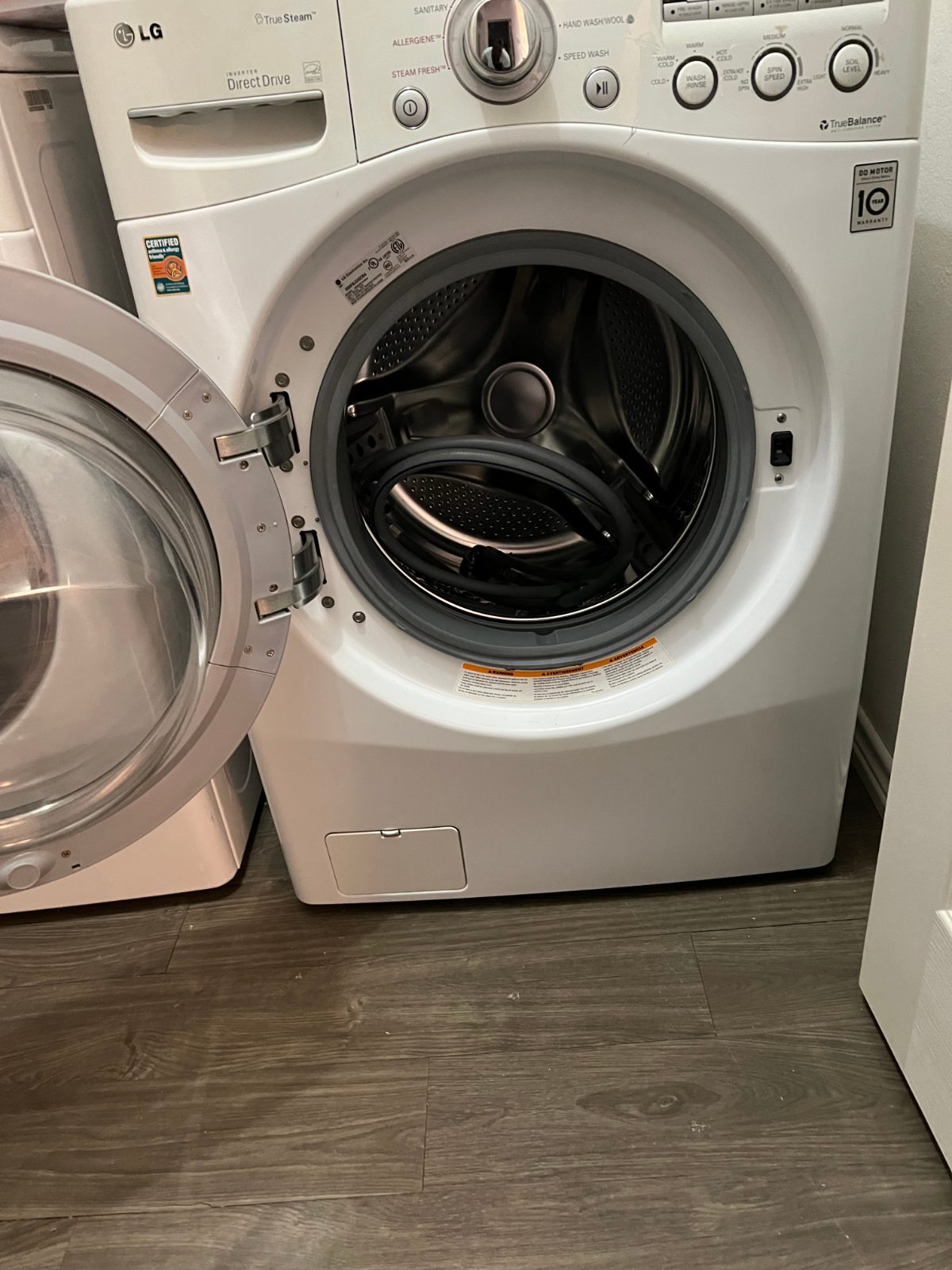 LG True Steam Front Load Washer - Fair - Euless, TX, photo 3 of 5