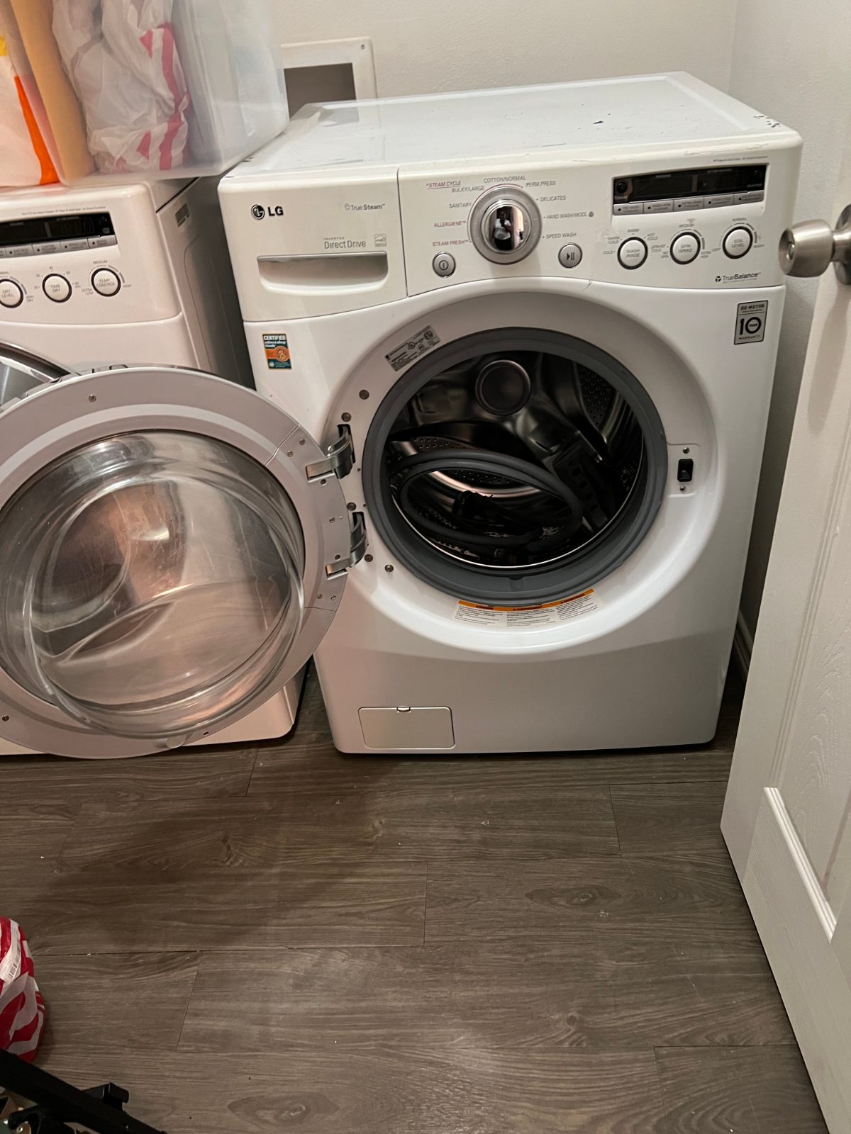 LG True Steam Front Load Washer - Fair - Euless, TX, photo 4 of 5