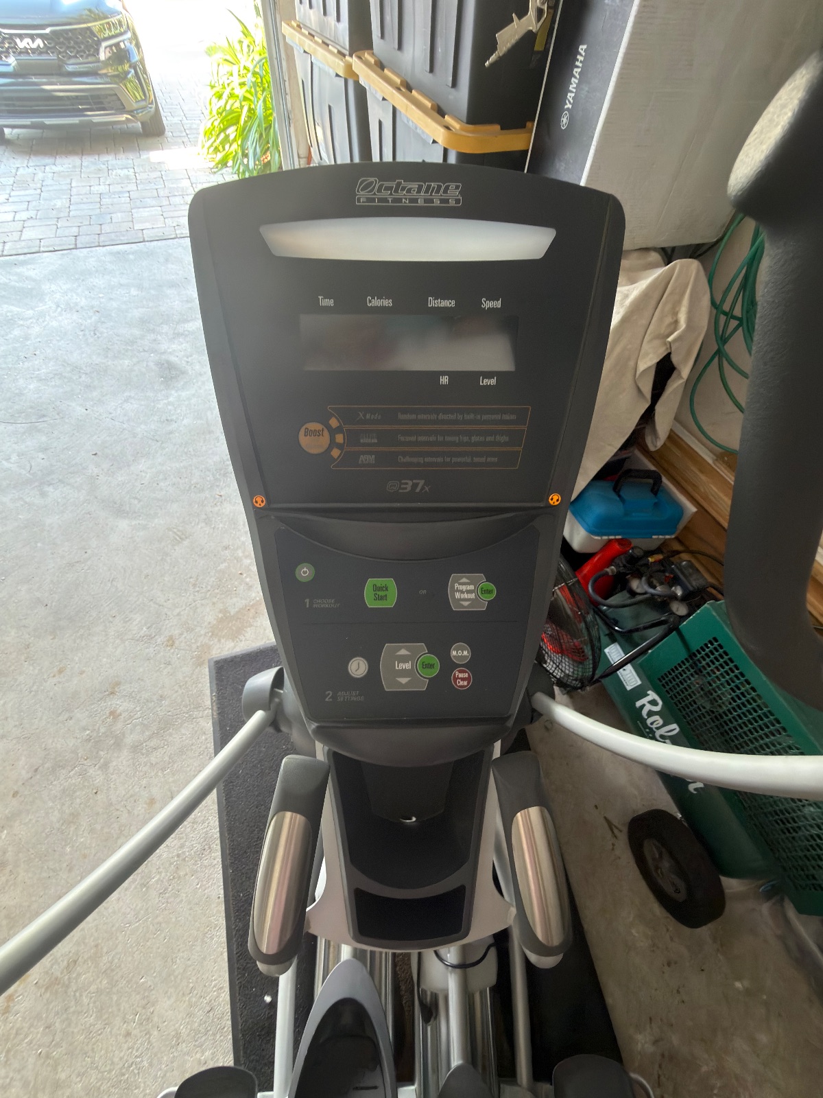 Octane Fitness Elliptical - Good - Destin, FL, photo 2 of 6
