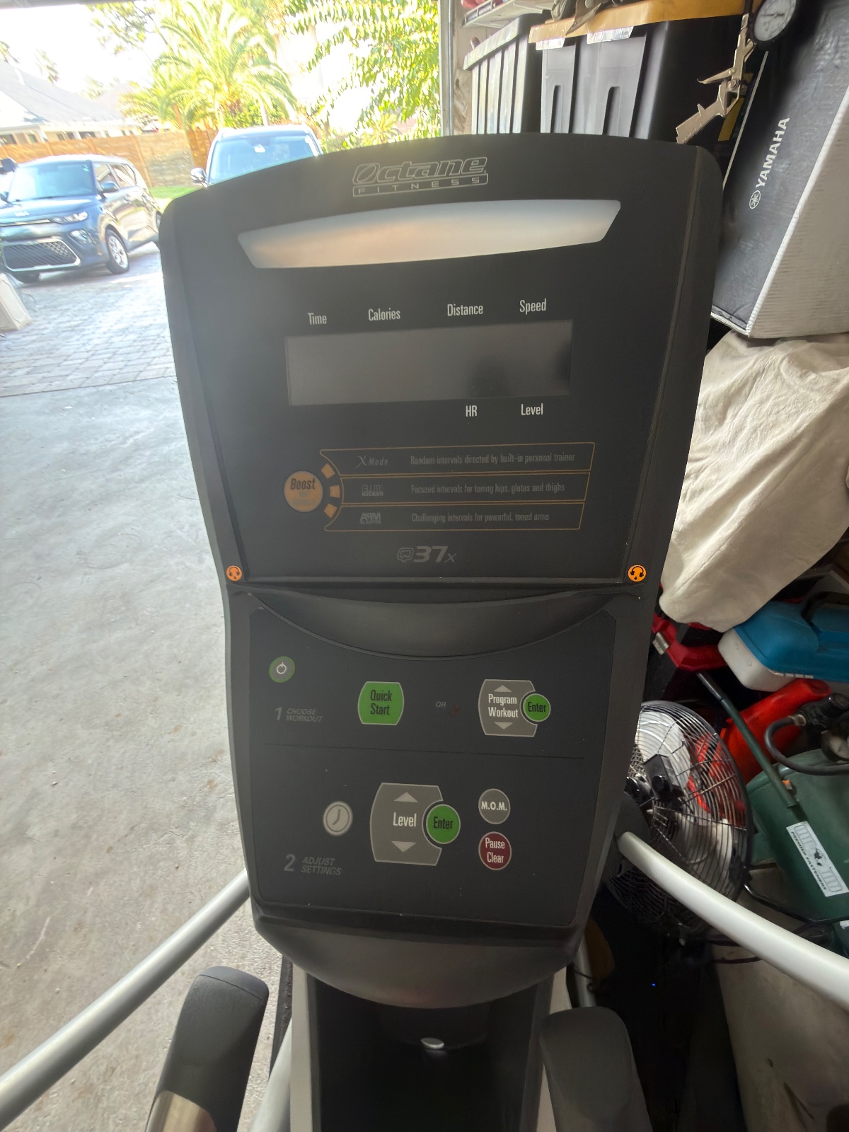 Octane Fitness Elliptical - Good - Destin, FL, photo 3 of 6