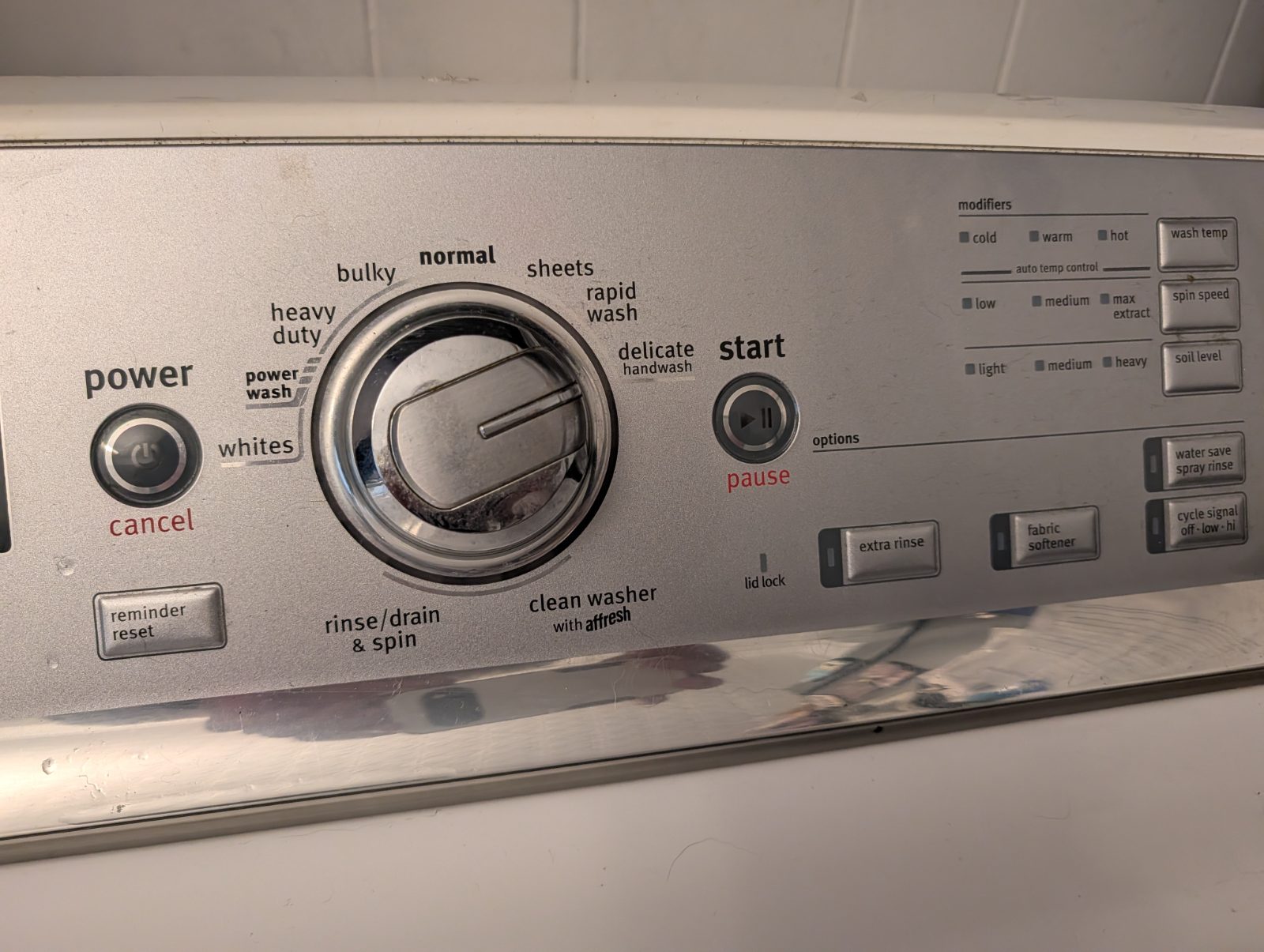 Maytag Bravo XL Commercial Washer - Good - Brooklyn, NY, photo 2 of 6