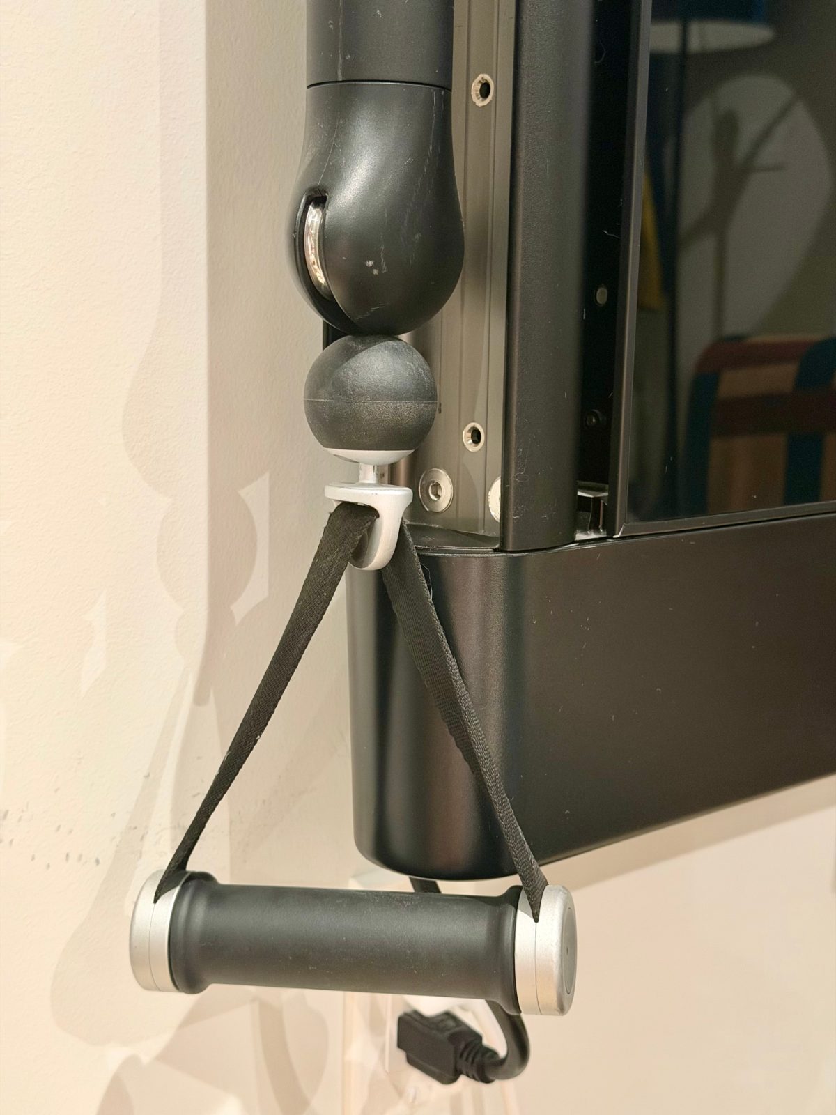 Gen 1 Tonal (2022) with Smart Accessories - Excellent - Cambridge, MA, photo 4 of 7