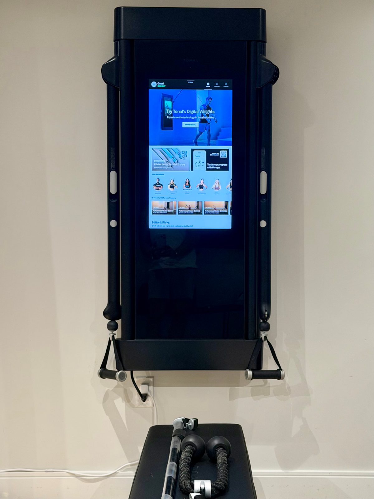 Gen 1 Tonal (2022) with Smart Accessories - Excellent - Cambridge, MA, photo 6 of 7