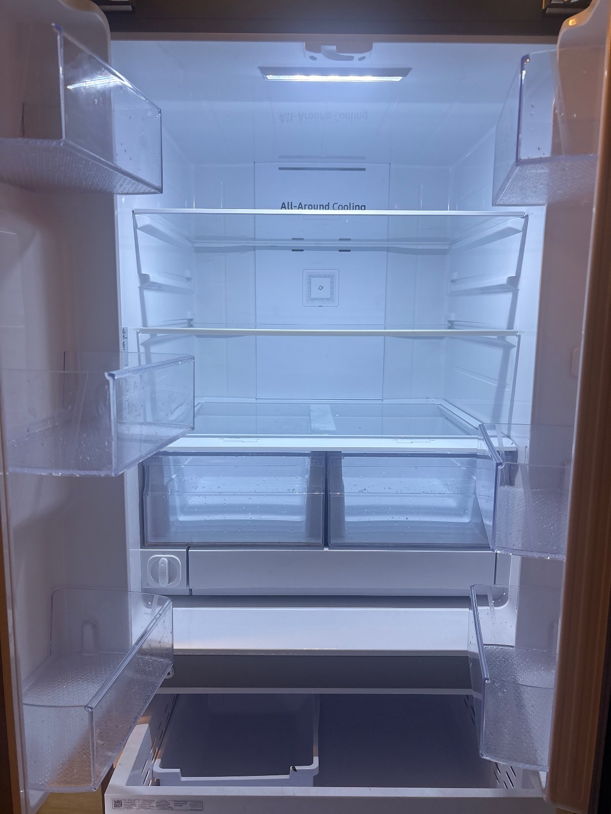 Stainless Steel Bottom Freezer Refrigerator Smart Ice Maker - Like New - 2024 – Brooklyn, NY, photo 2 of 4