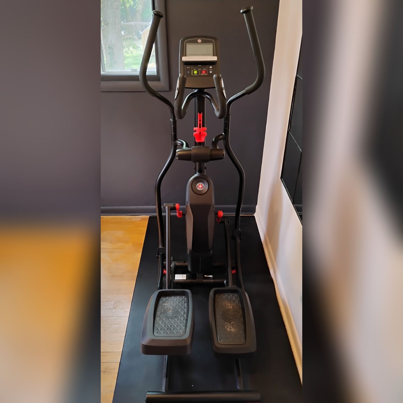 Schwinn 411 Elliptical - Like New - Ypsilanti, MI, photo 2 of 4