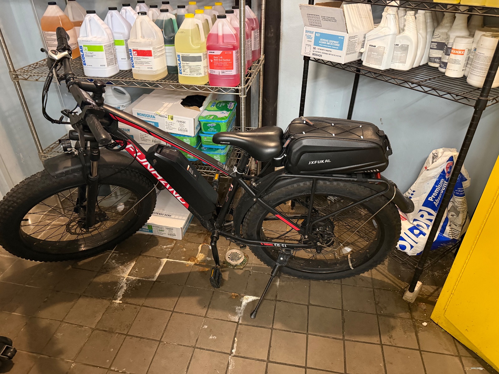 Rad Power Class 2 E-Bike - Like New – Daytona Beach Shores, FL, photo 2 of 2