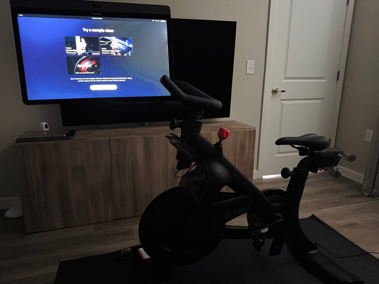 Peloton Bike, Condition, Includes Shoes and Mat - Good - 2021, photo 3 of 9