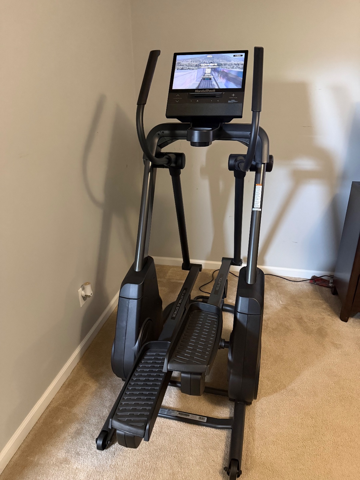 Nordic Track X16 Elliptical With 16" Touchscreen and 26 Resistance Levels - Like New - Charleston, SC, photo 3 of 7