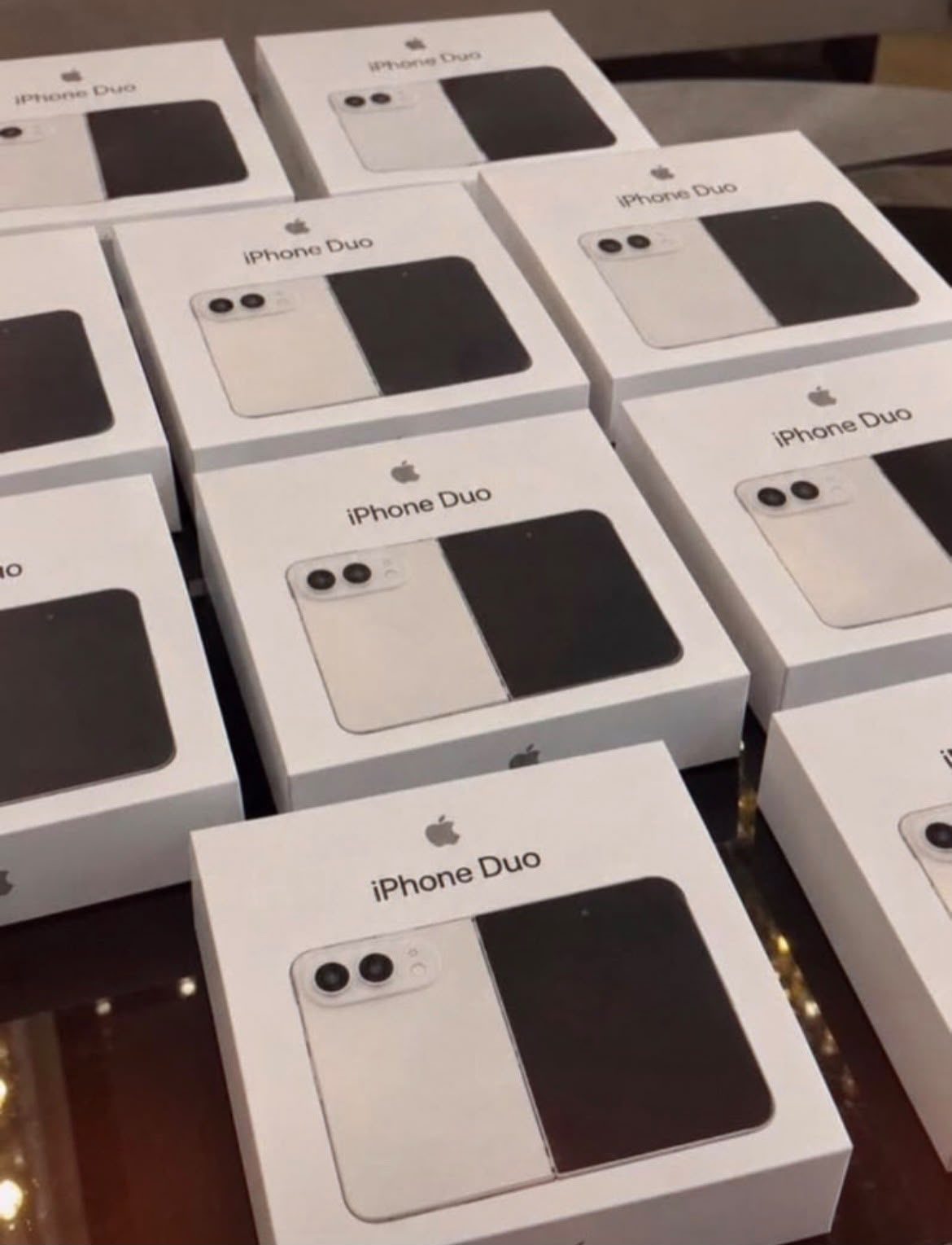 Apple iPhone Duo 256GB Star White - New - New York, NY, photo 3 of 3