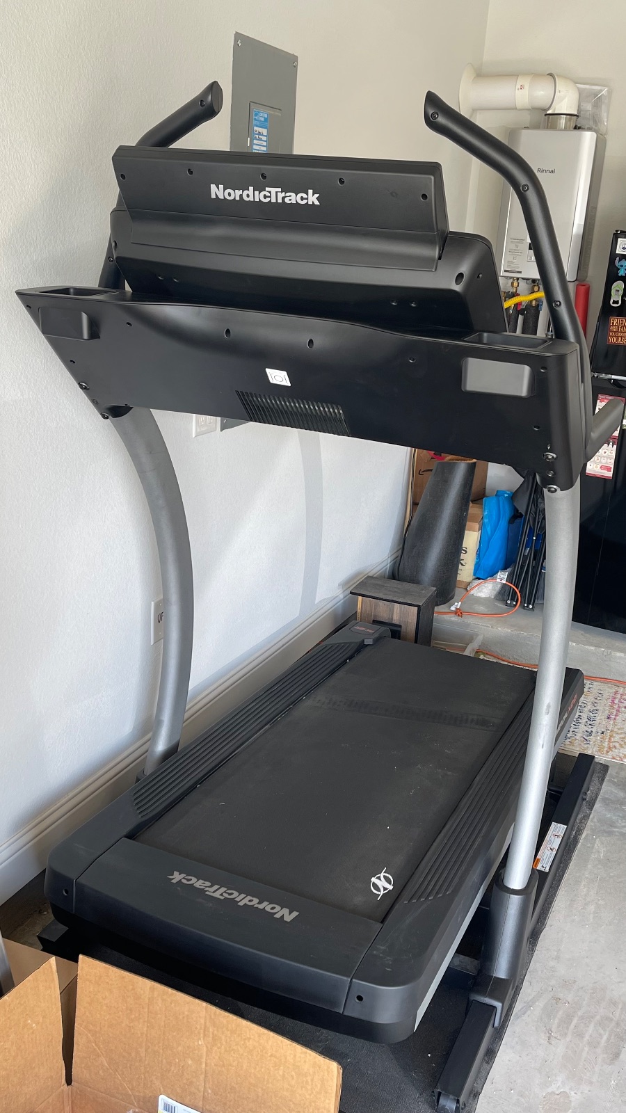 NordicTrack Commercial X22i, Incline Treadmill - Good - 2019 - Argyle, TX, photo 5 of 5
