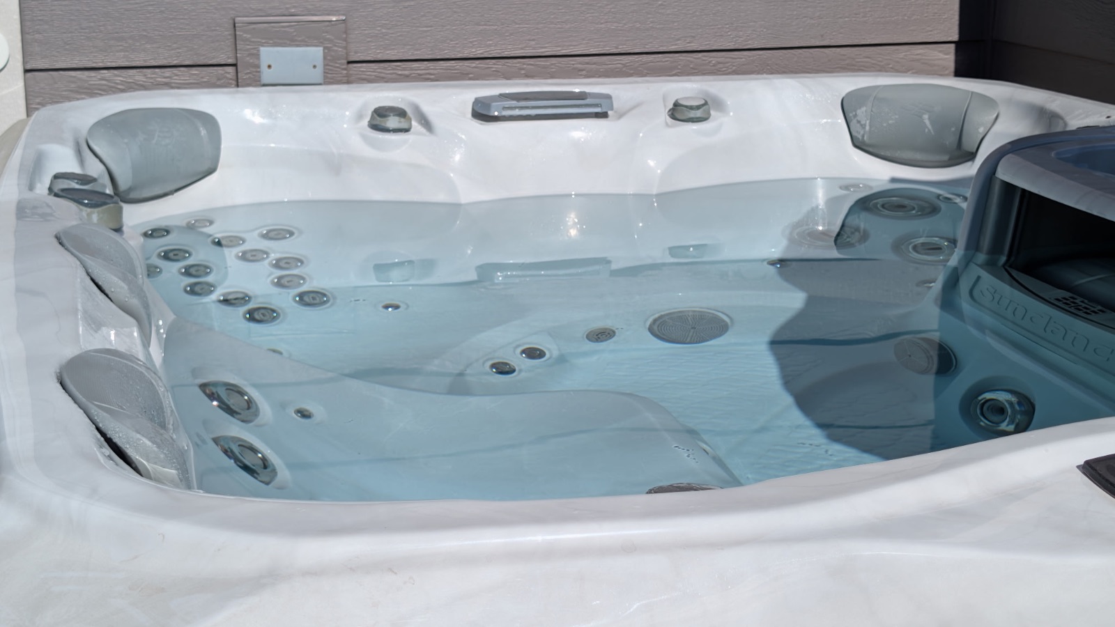 Jacuzzi Hot Tub, Clean and Ready - Like New – Parker, CO, photo 2 of 8