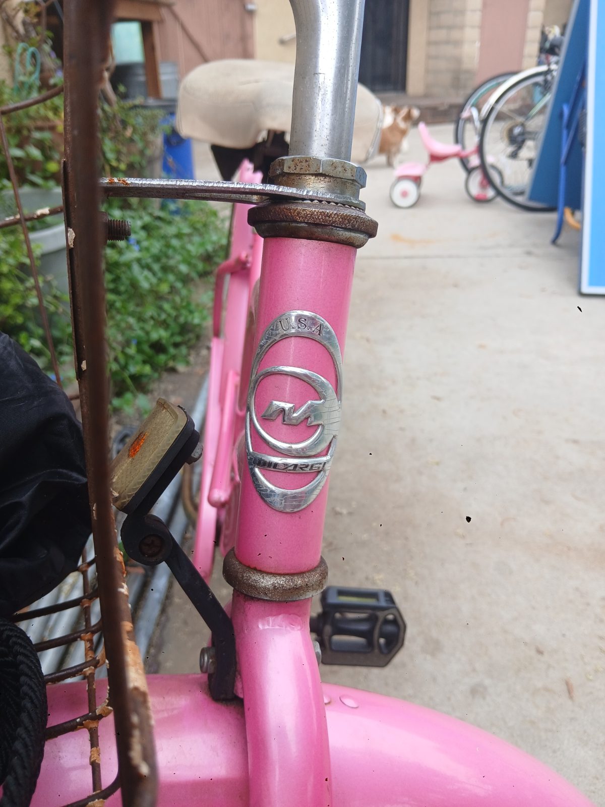 Pink Beach Cruiser Old - Good - Buena Park, CA, photo 2 of 5