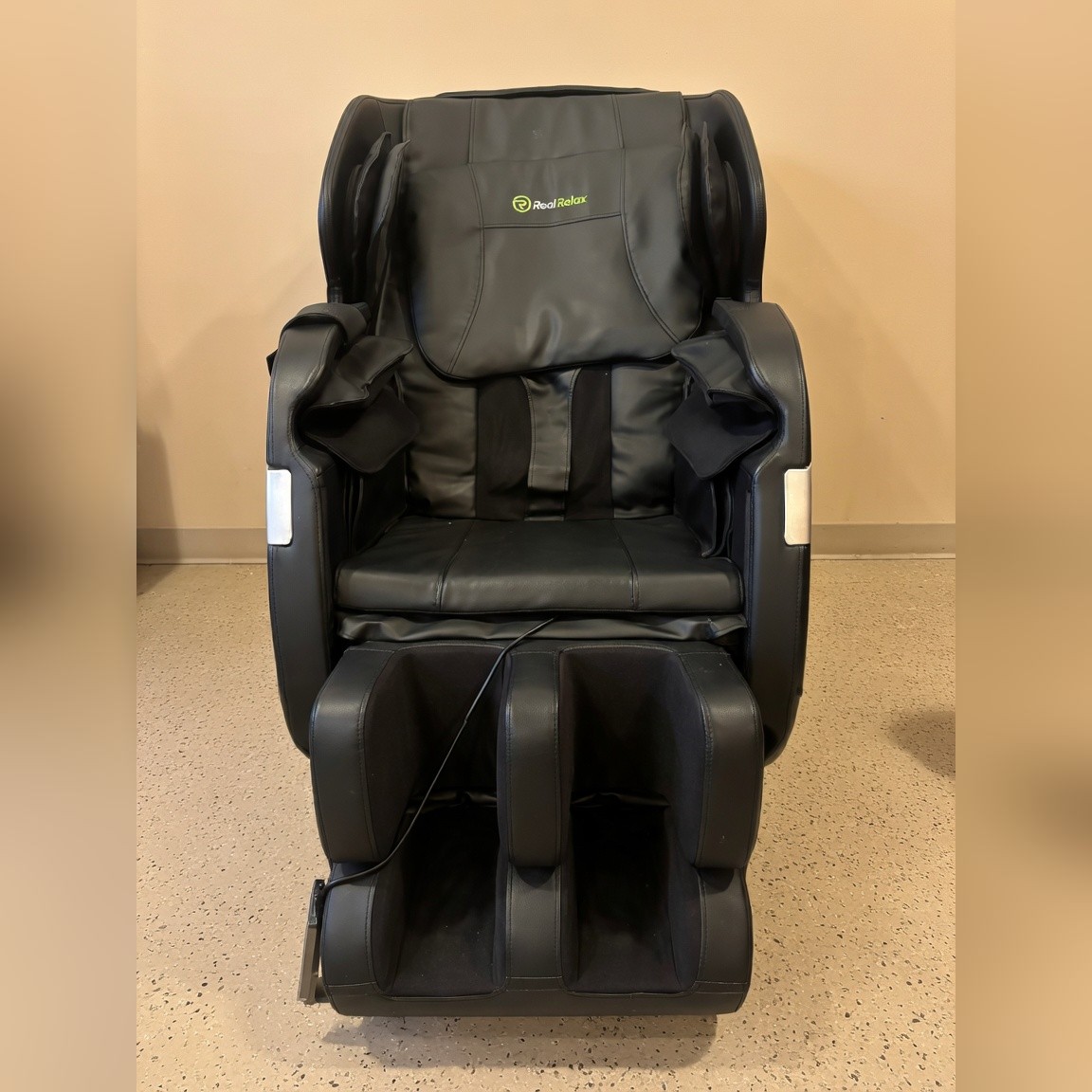 RealRelax Massage Chair - Like New - Saratoga, CA