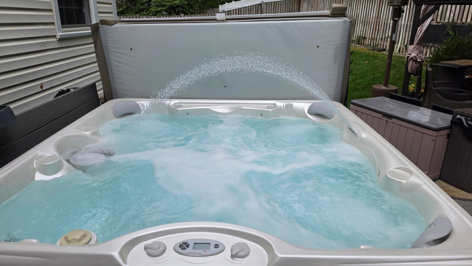 Caldera Spas Hot Tub, Active Jets - Good – Fairfax, VA, photo 2 of 5