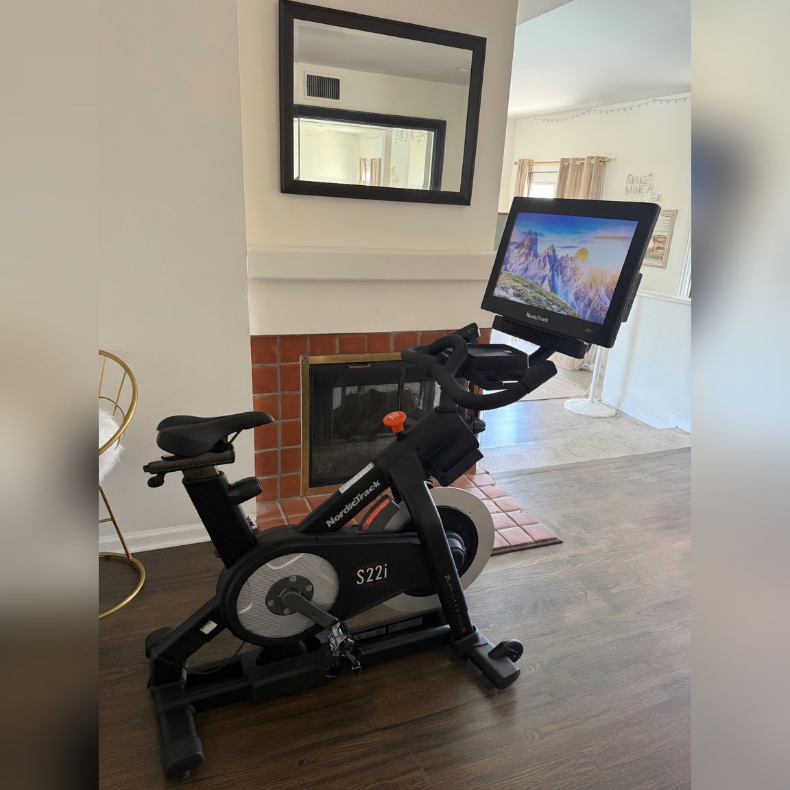 NordicTrack S22i Bike - Like New - Cypress, CA