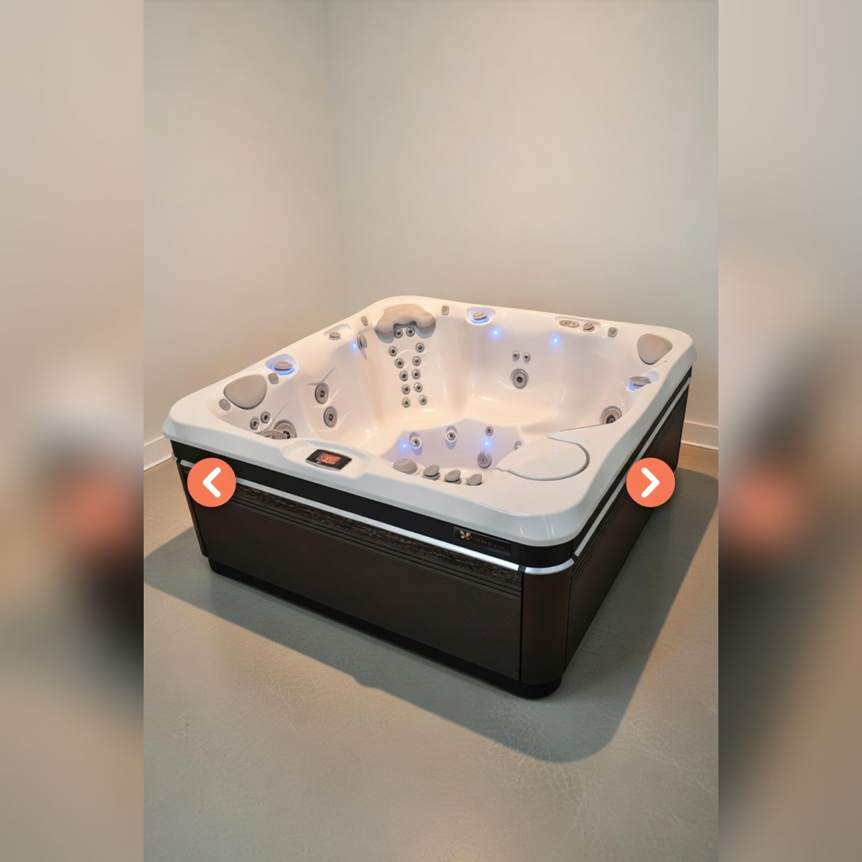 Caldera Spas Utopia Hot Tub, 48 Jets - Good - 2020 – New Canaan, CT