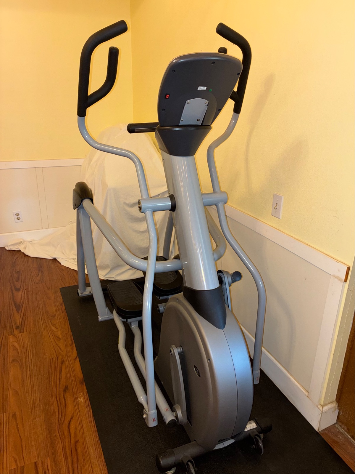 Strength Gym Equipment - Like New – Thousand Oaks, CA, photo 3 of 8