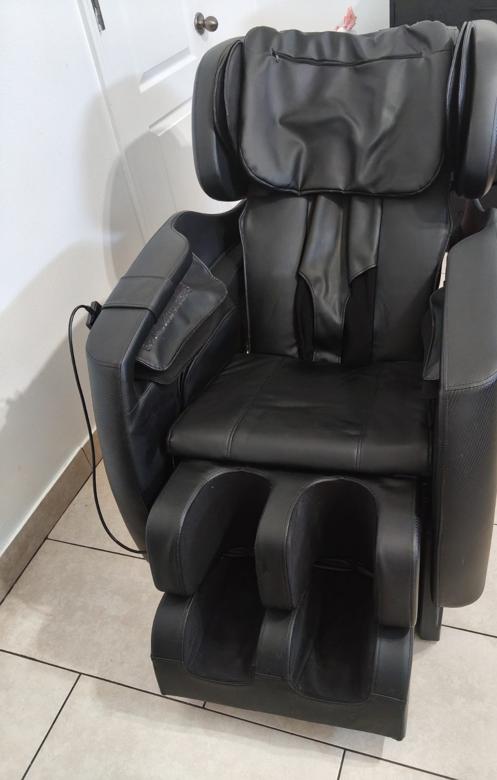 Osaki Massage Chair - Like New - 2020 - Orange Park, FL, photo 3 of 3