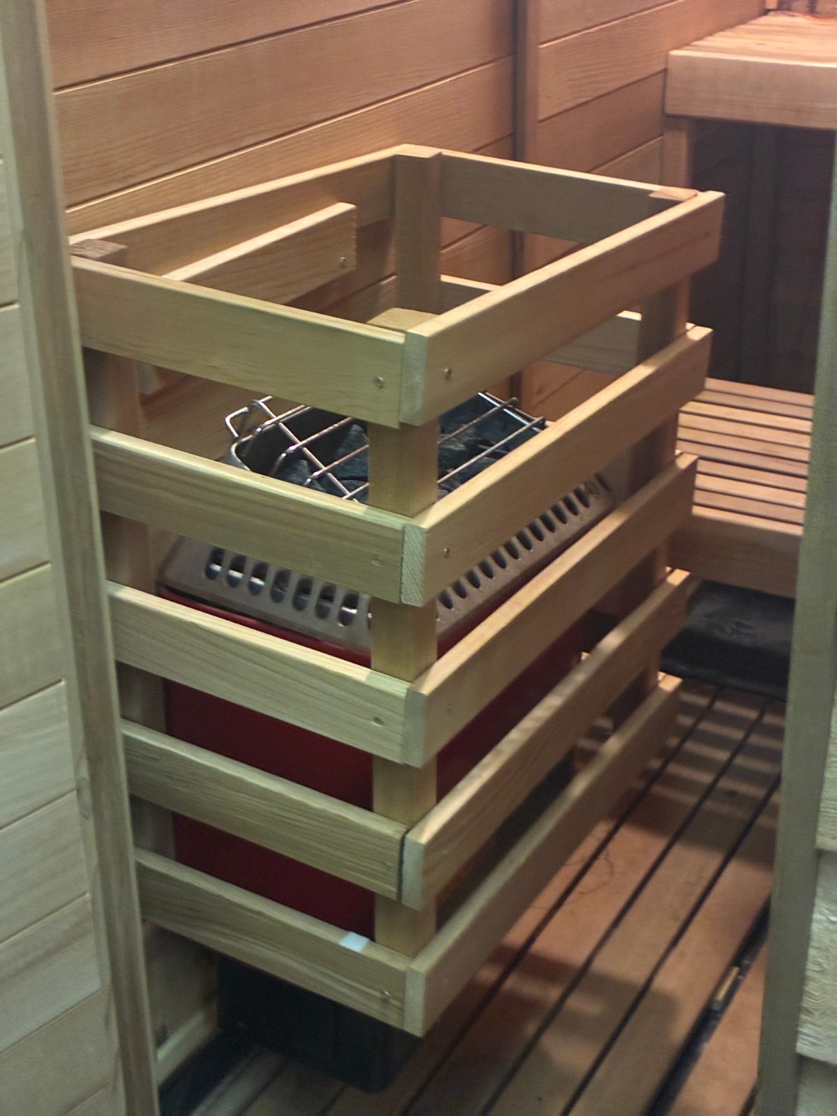 Cedarbrook Sauna, 3-4 Person, 4.5x6.5 Ft - Like New - 2020 – Airmont, NY, photo 4 of 11