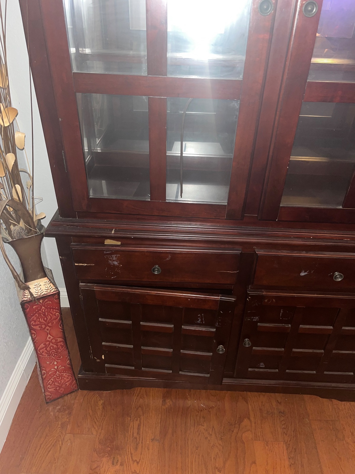 China Cabinet, Dark Wood with Glass Doors - Like New – North Las Vegas, NV, photo 2 of 4