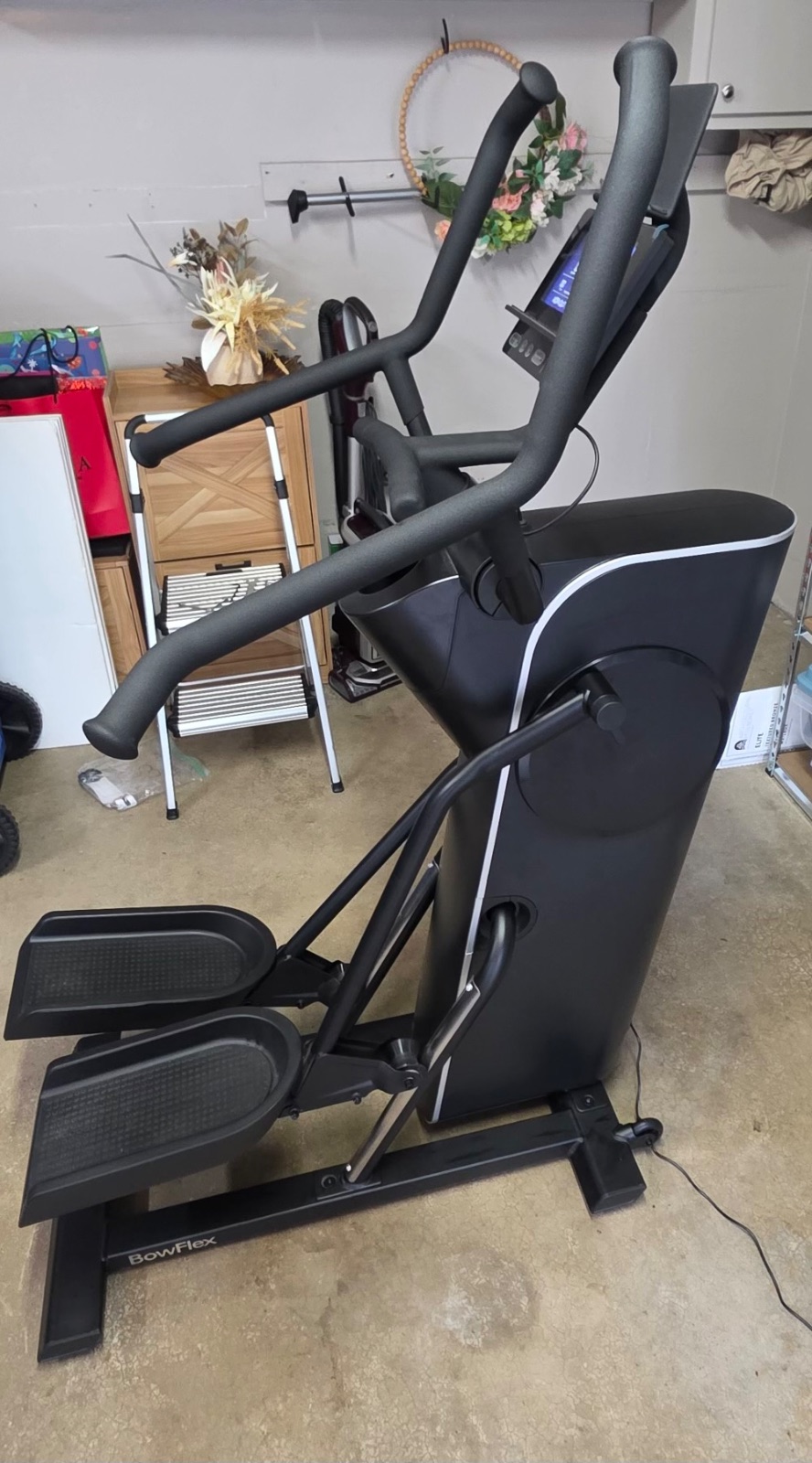 Bowtlex Max Trainer™ SE/SEi - Like New - South Elgin, IL, photo 8 of 9