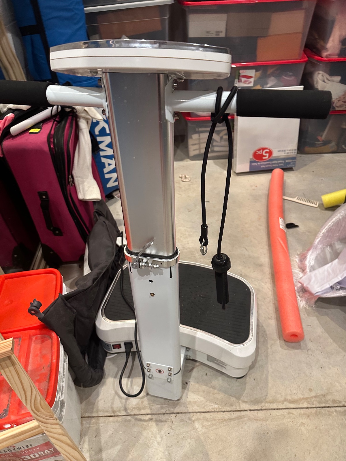 Euro Body Shaper 2380, Whole Body Vibration Platform - Good - 11 10th St, St. Augustine, FL, photo 2 of 5