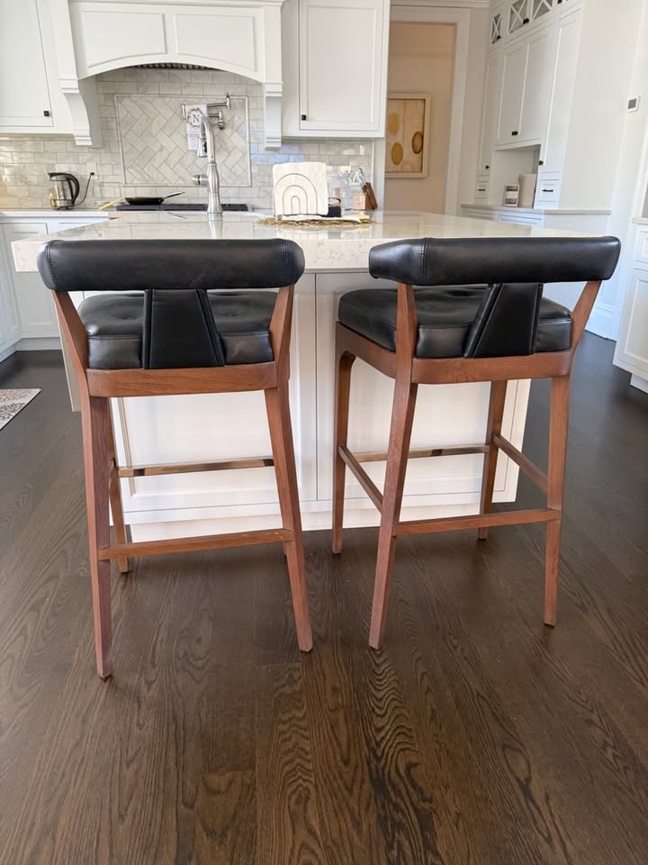 Eichholtz Tazio High Bar Table + 4 Global Views Moderno Bar Stools - Like New - Westbury, NY, photo 6 of 9