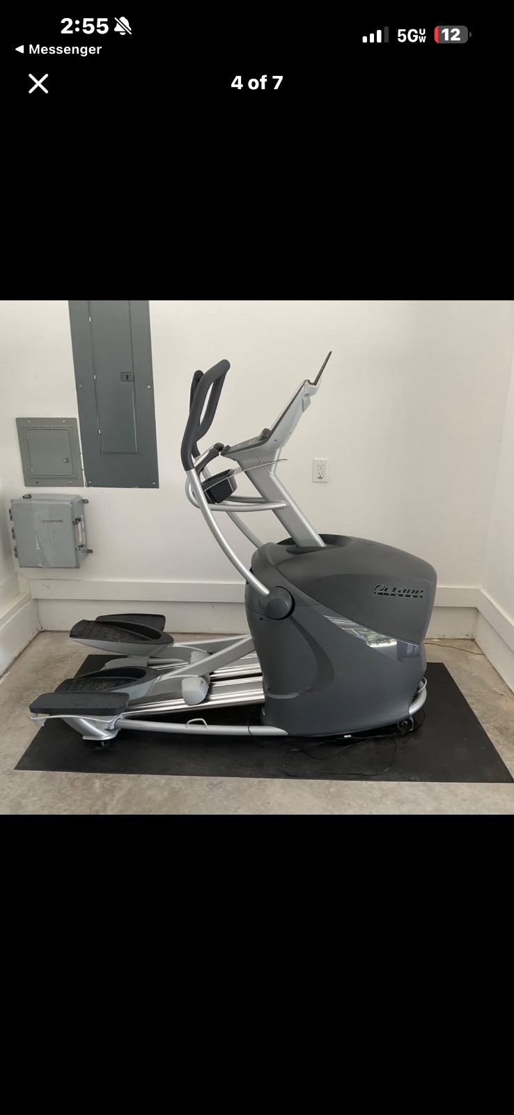 Octane Fitness Elliptical, Adjustable Stride - Like New - 2017 - Charlotte, NC, photo 2 of 4