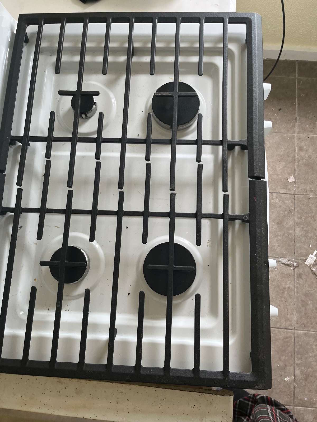 Whirlpool White Gas Freestanding Range - New - Cleveland, OH, photo 3 of 7