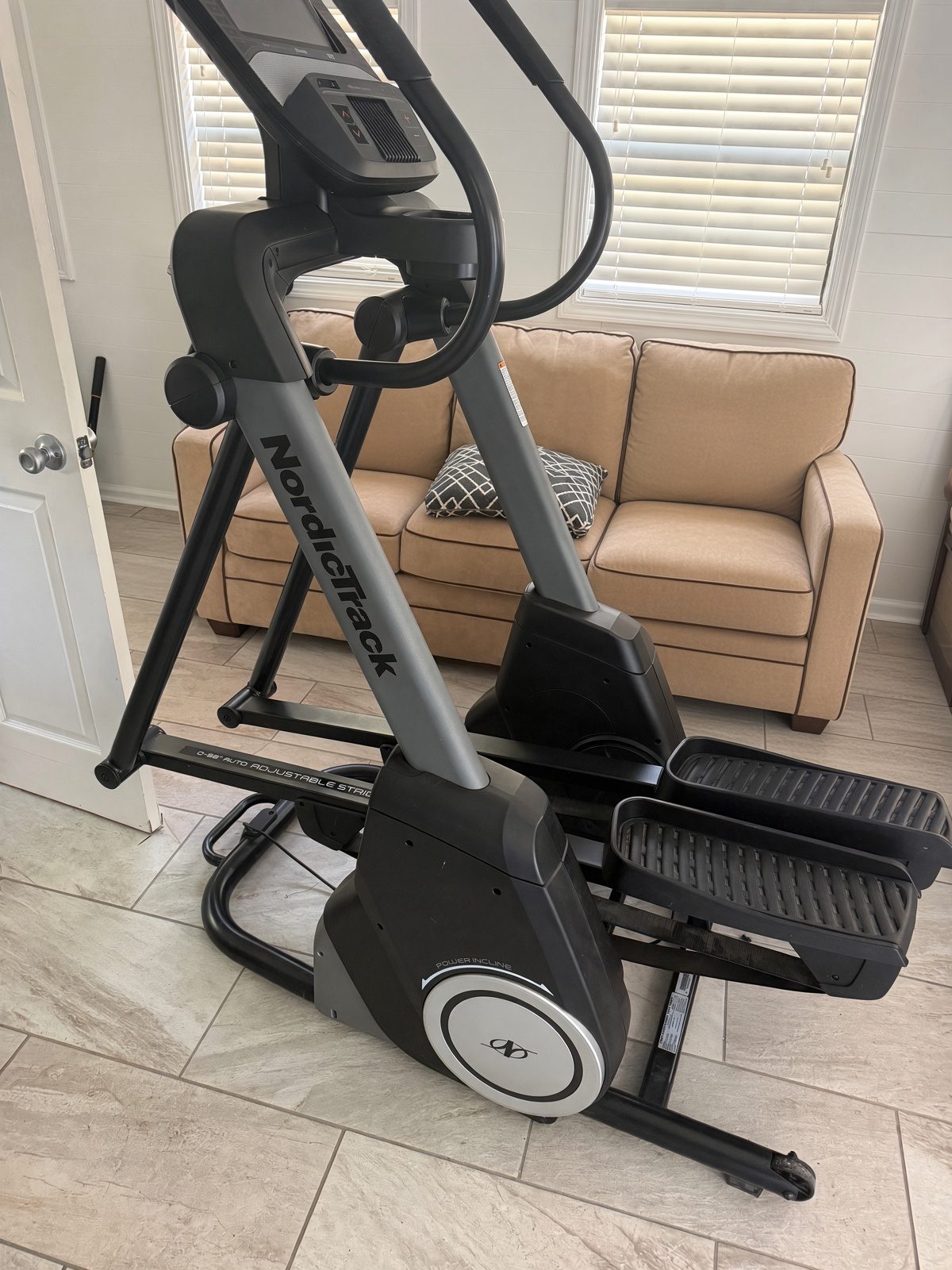 NordicTrack Freestride Trainer FS10i - Like New - Birmingham, AL, photo 2 of 6