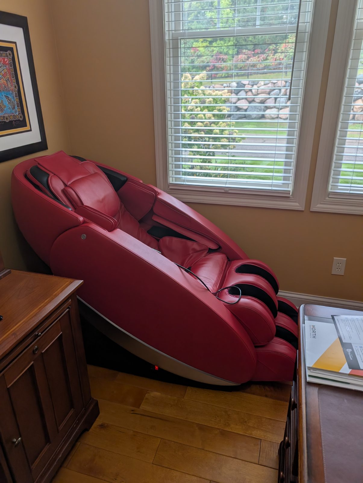 Human Touch Novo XT2 - Like New - Plymouth, MN, photo 2 of 4