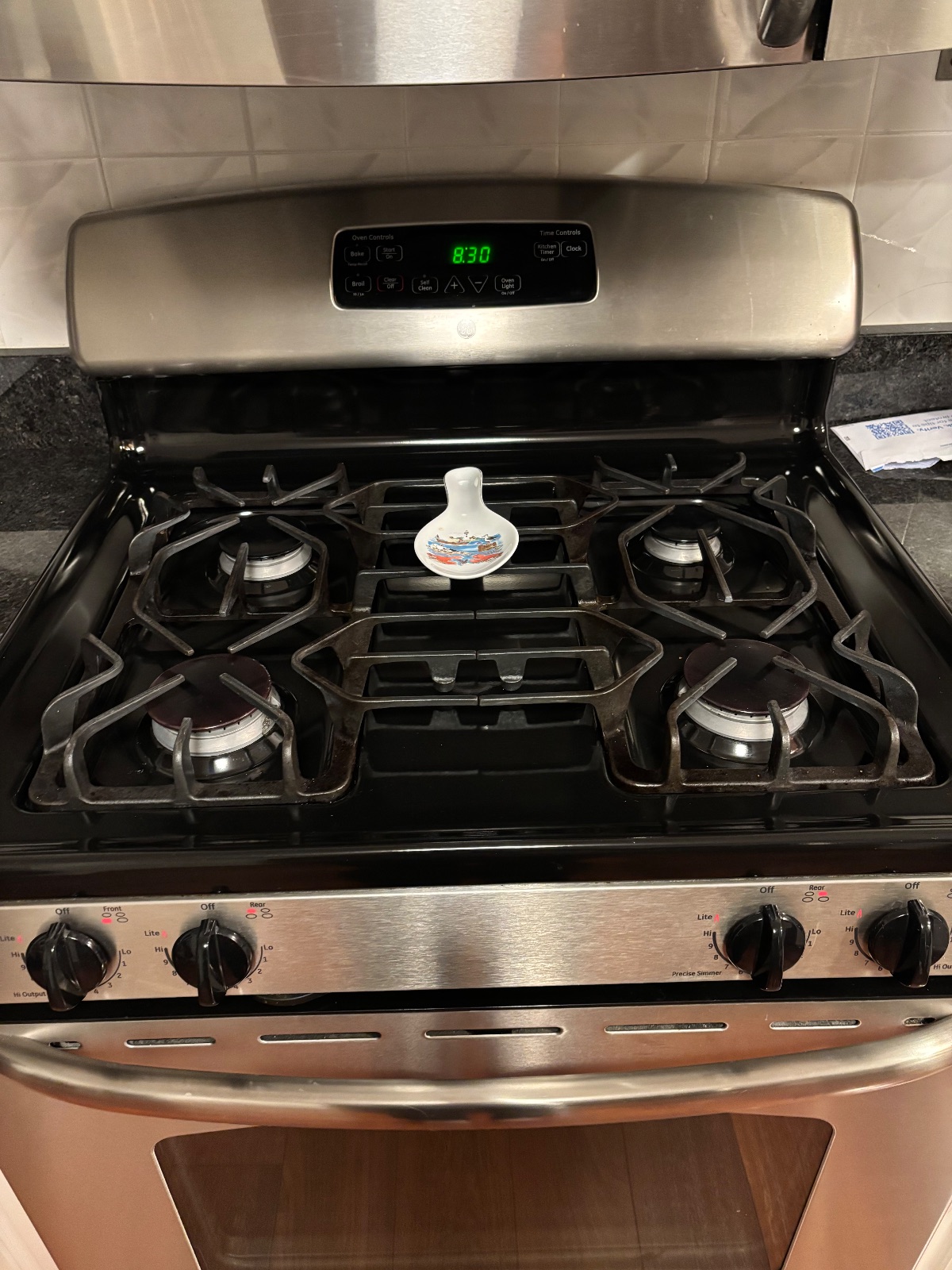 GE Gas Slide-In Range - Like New – East Hanover, NJ, photo 2 of 4