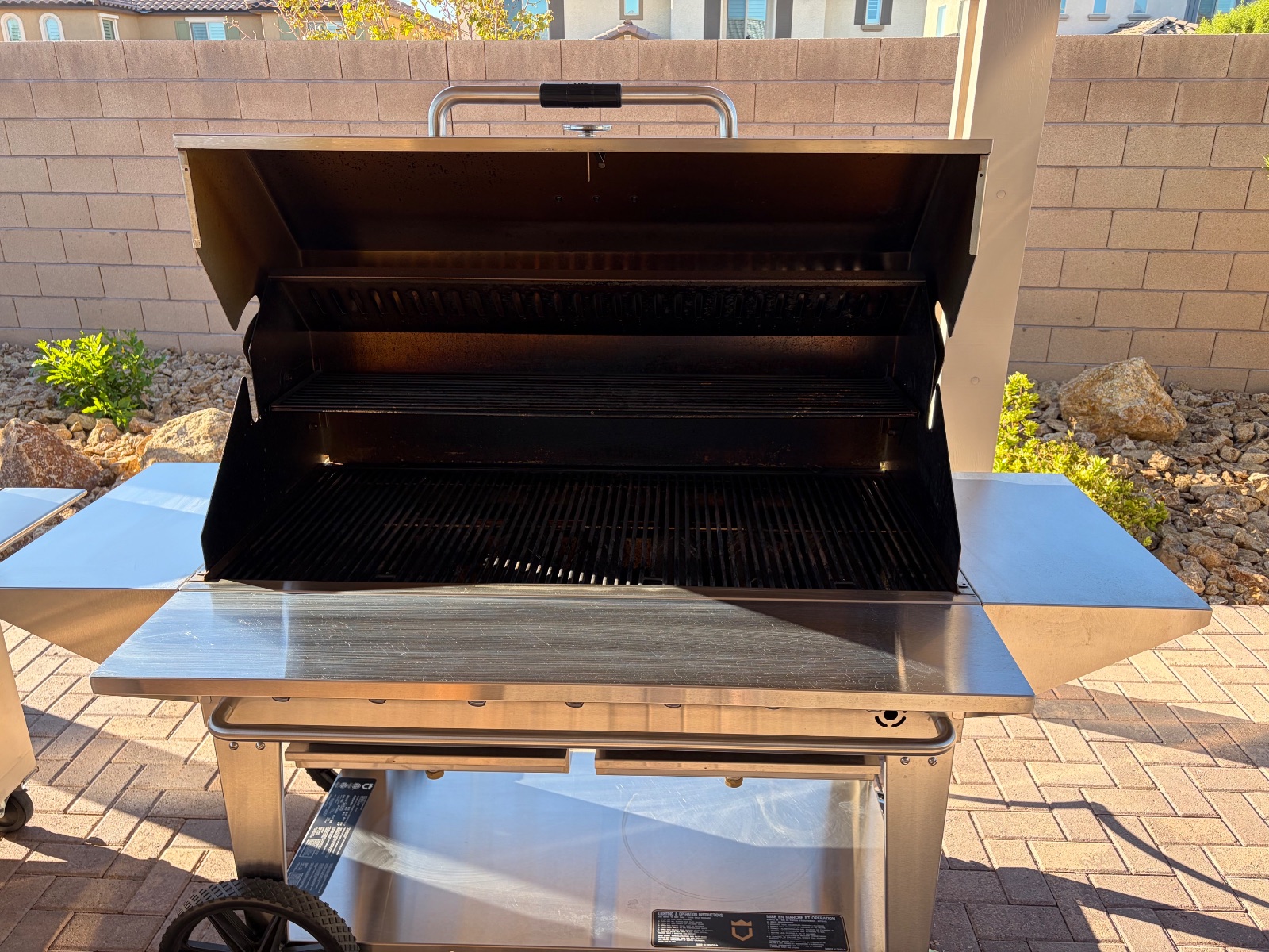 Professional Gas Grill - Good - Las Vegas, NV, photo 2 of 5
