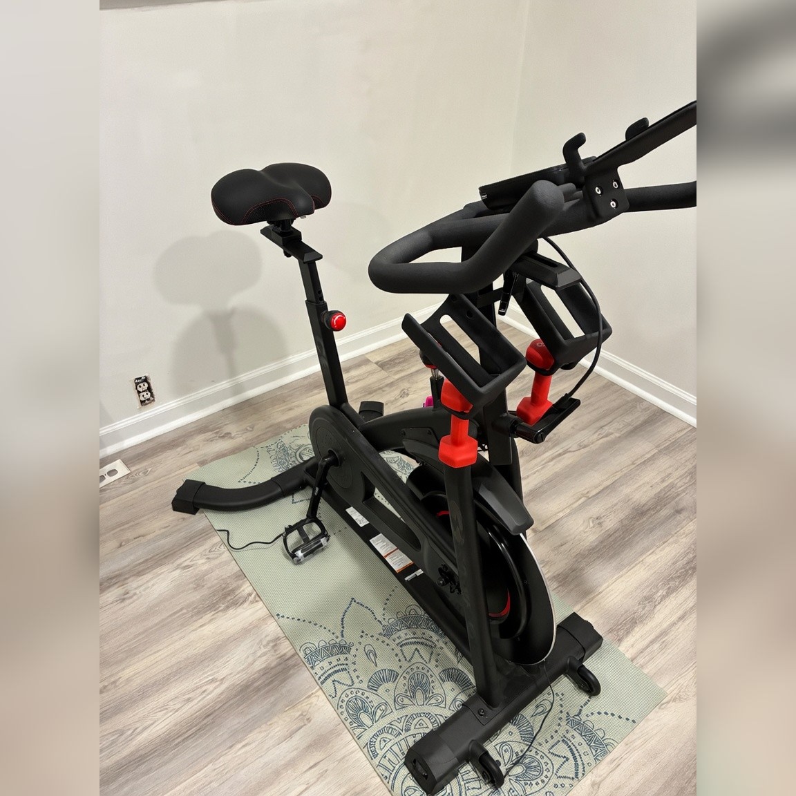 Bowflex C6 Bike, Includes Accessories - Like New - Massapequa, NY