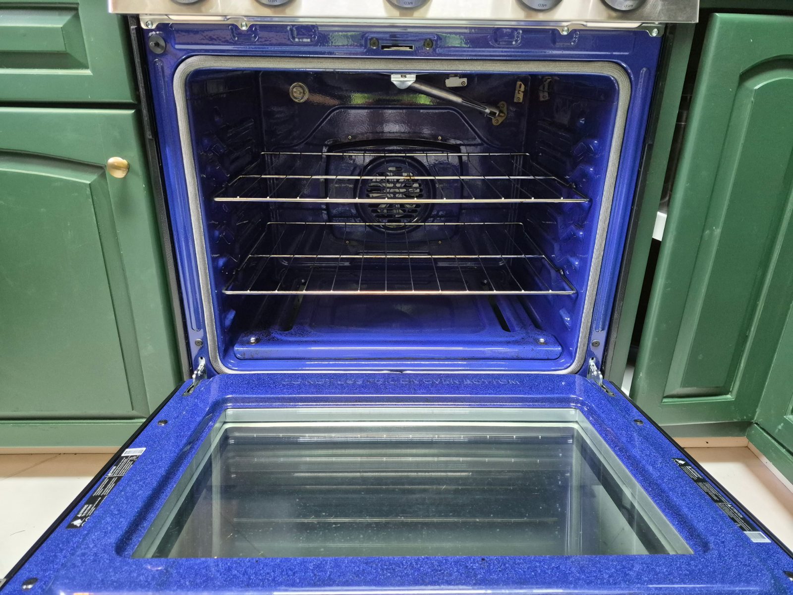 LG ThinQ Gas Range - Like New - Westland, MI, photo 5 of 5