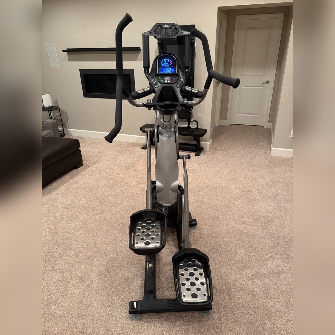 Bowflex Max Trainer M7 - Like New - Denver, CO