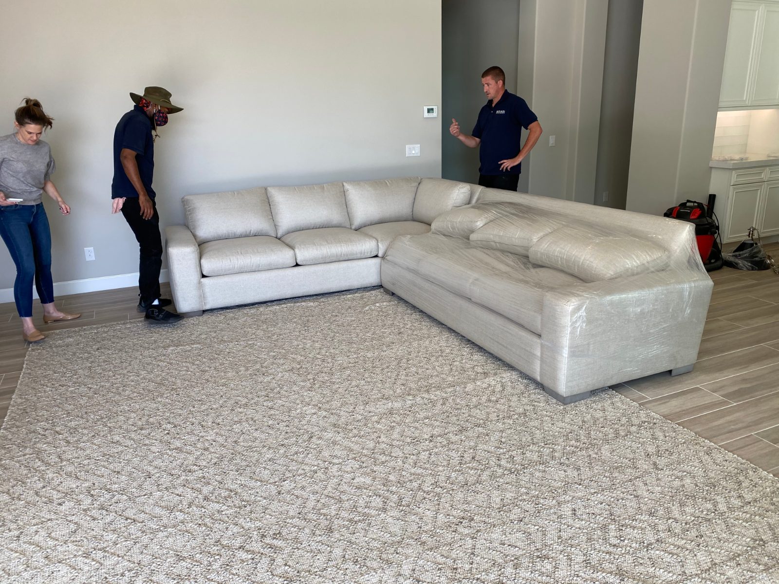 Custom L Shaped Sectional Sofa - Like New - Gilbert, AZ, photo 4 of 4