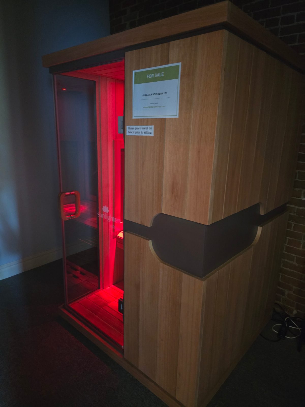 Sunlighten mPulse II - Like New - Fort Collins, CO, photo 2 of 5