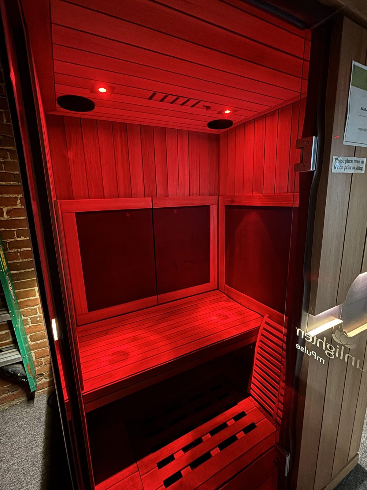 Sunlighten mPulse II - Like New - Fort Collins, CO, photo 3 of 5
