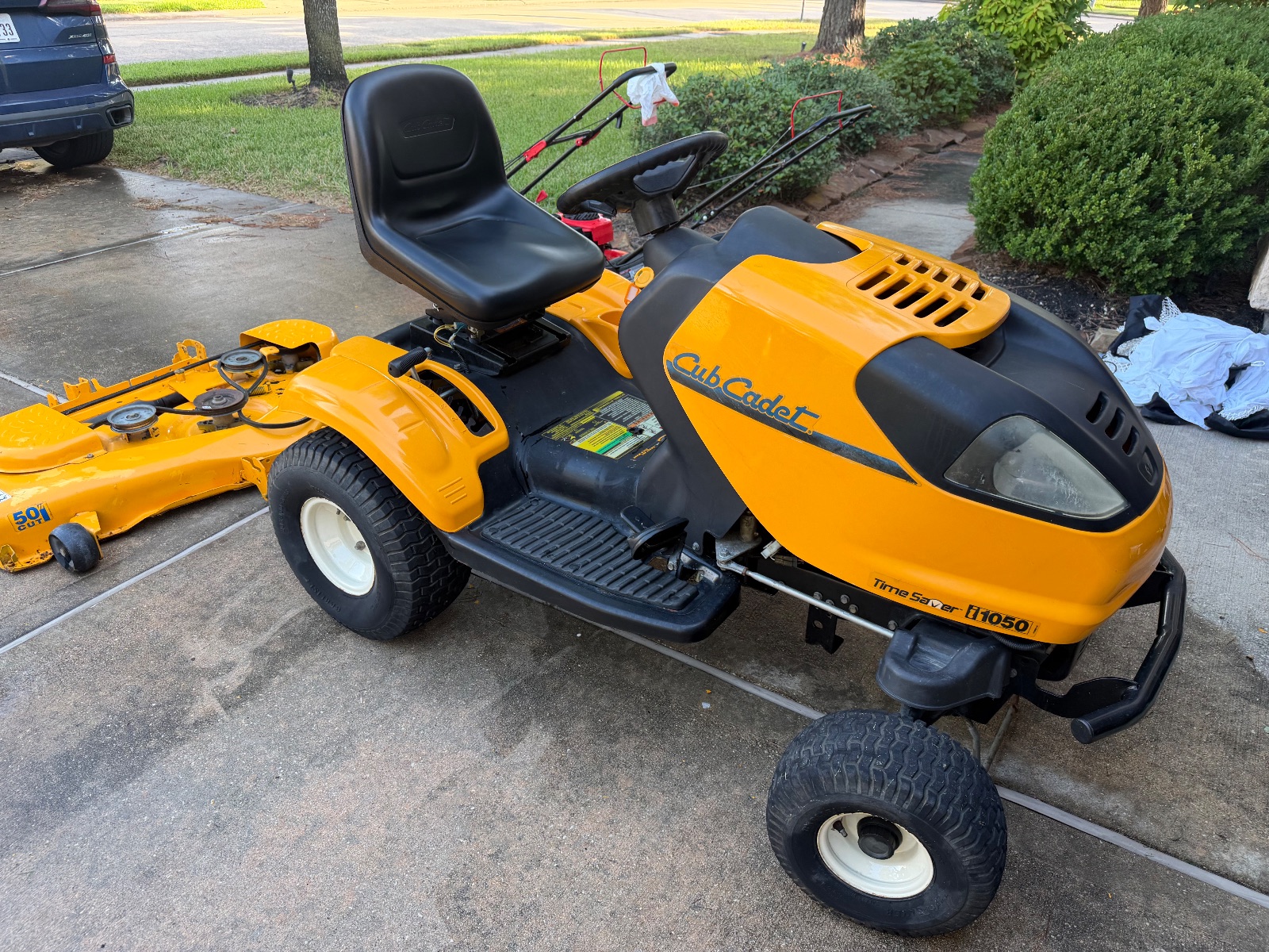 Cub Cadet I1050 Zero Turn - Good - Park Row, TX, photo 2 of 5