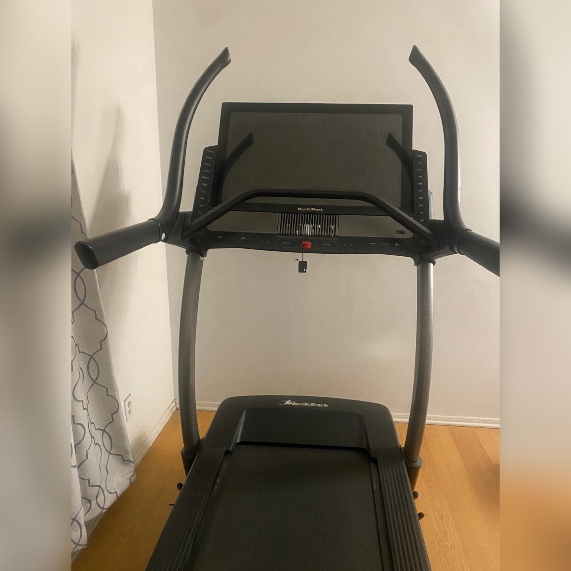 Bowflex Home Gym - Like New - 411 Cameron Pl, Glendale, CA